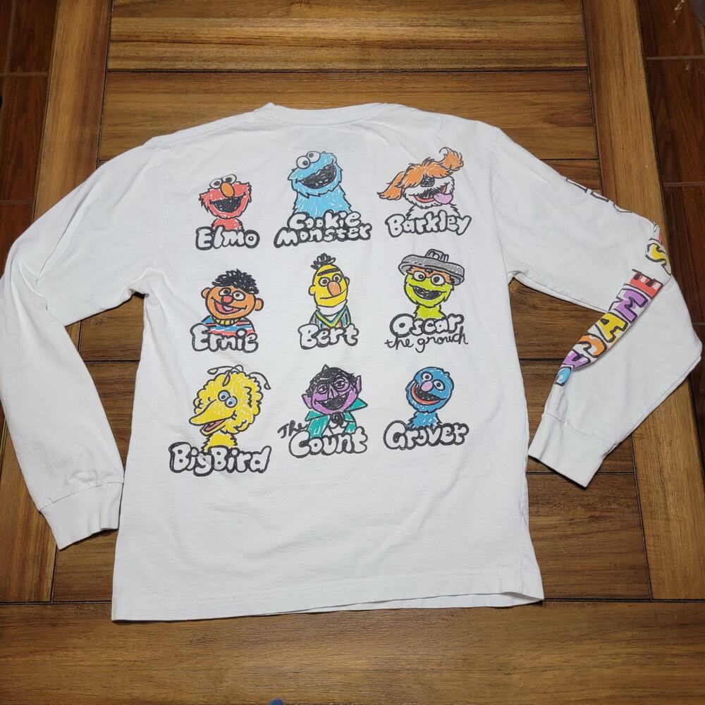 Sesame Street LS White Unisex Tee Drawn & Color Characters - Size Med